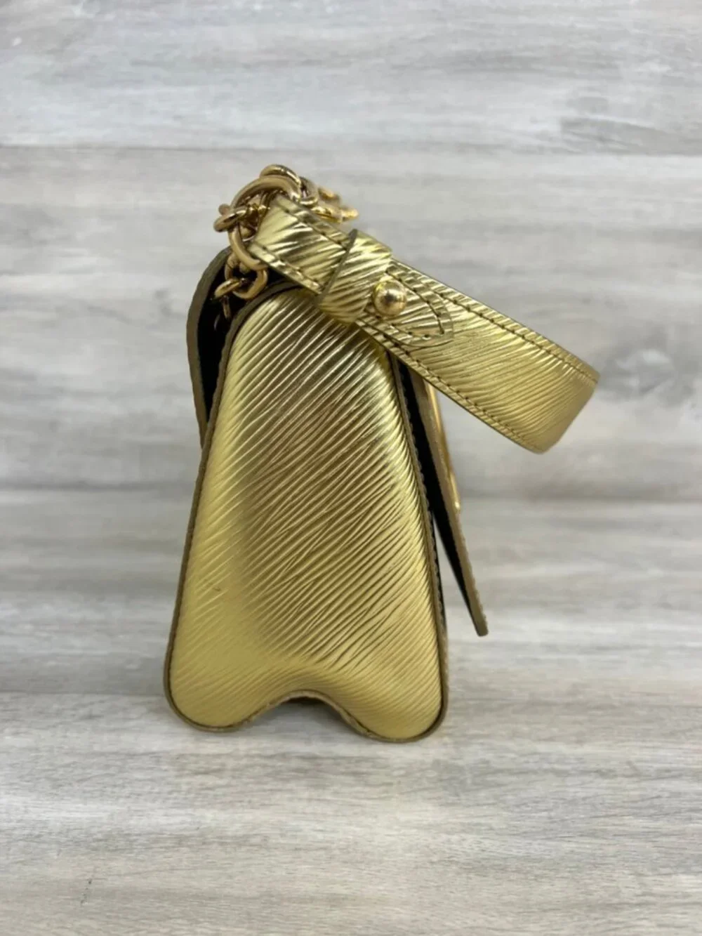 Louis Vuitton Metallic Gold Epi Leather Twist PM Bag - Authentic (PO1014242)